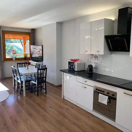 Apartament Widokowy Apartamentyzakopianskie Basen Sauna Jacuzzi דירה