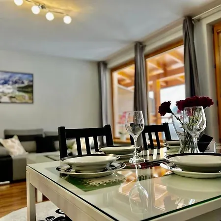 Apartament Widokowy Apartamentyzakopianskie Basen Sauna Jacuzzi דירה זקופאנה